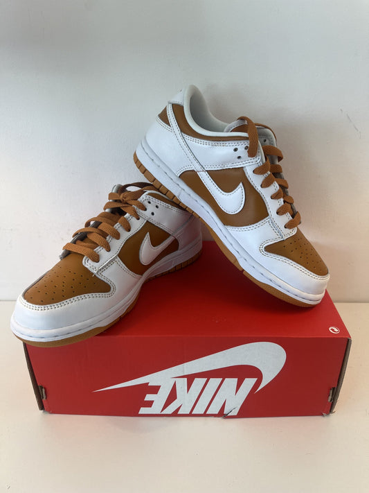 Nike Dunk Low, Größe 35,5 in braun/weiss