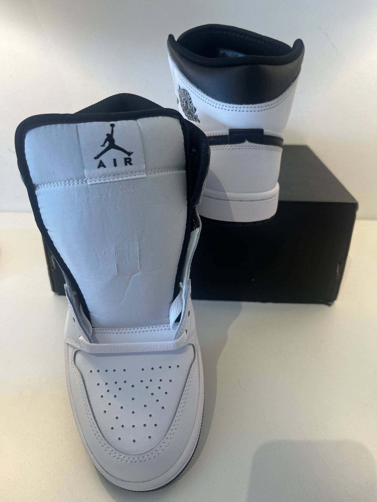 Air Jordan 1 MID, weiss/schwarz, Größe 47