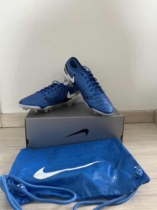 Nike Tiempo Legend 10 Elite FG, Größe wählbar in blau/weiss/schwarz ( Fussballschuh )