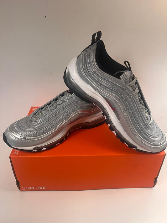 Nike Air Max 97 silber/silbergrau Größe 38,5