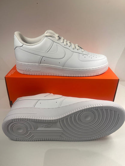 Nike Airforce 1 in weiss, Größe wählbar
