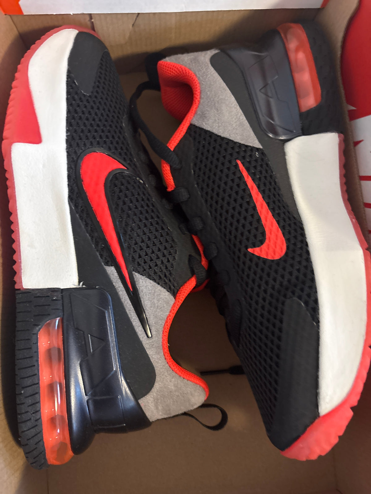 Nike Air Max Alpha Trainer 6 in Größe 38,5