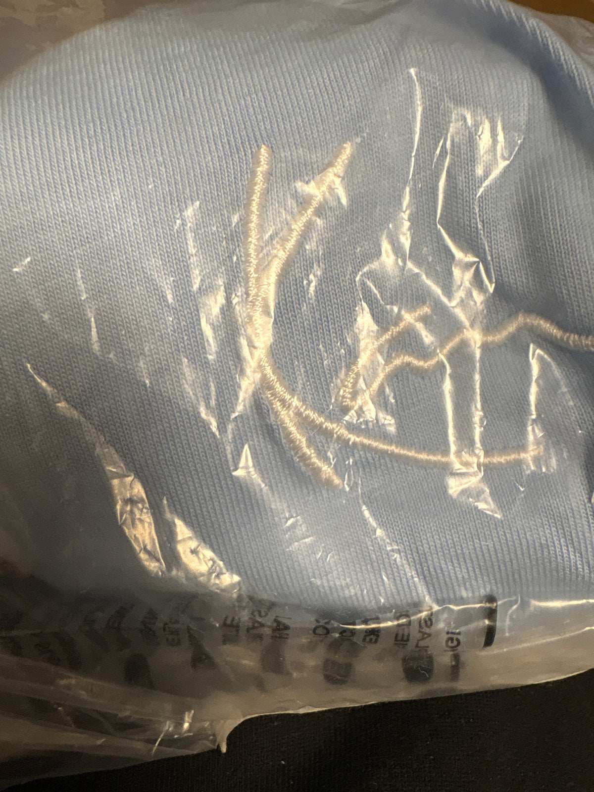 Karl Kani Shirt in hellblau, Größe L